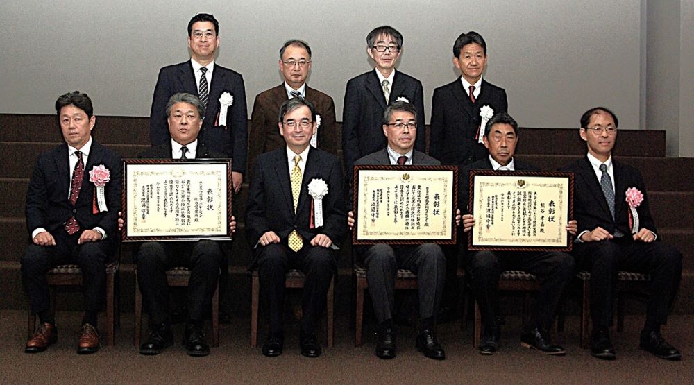 受賞者の皆さまの集合写真